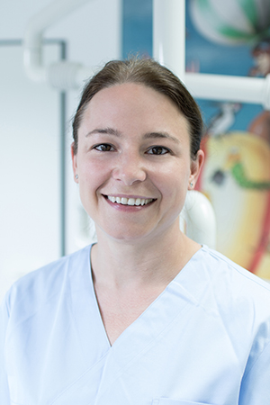 Silke - Zahnmedizinische Fachangestellte